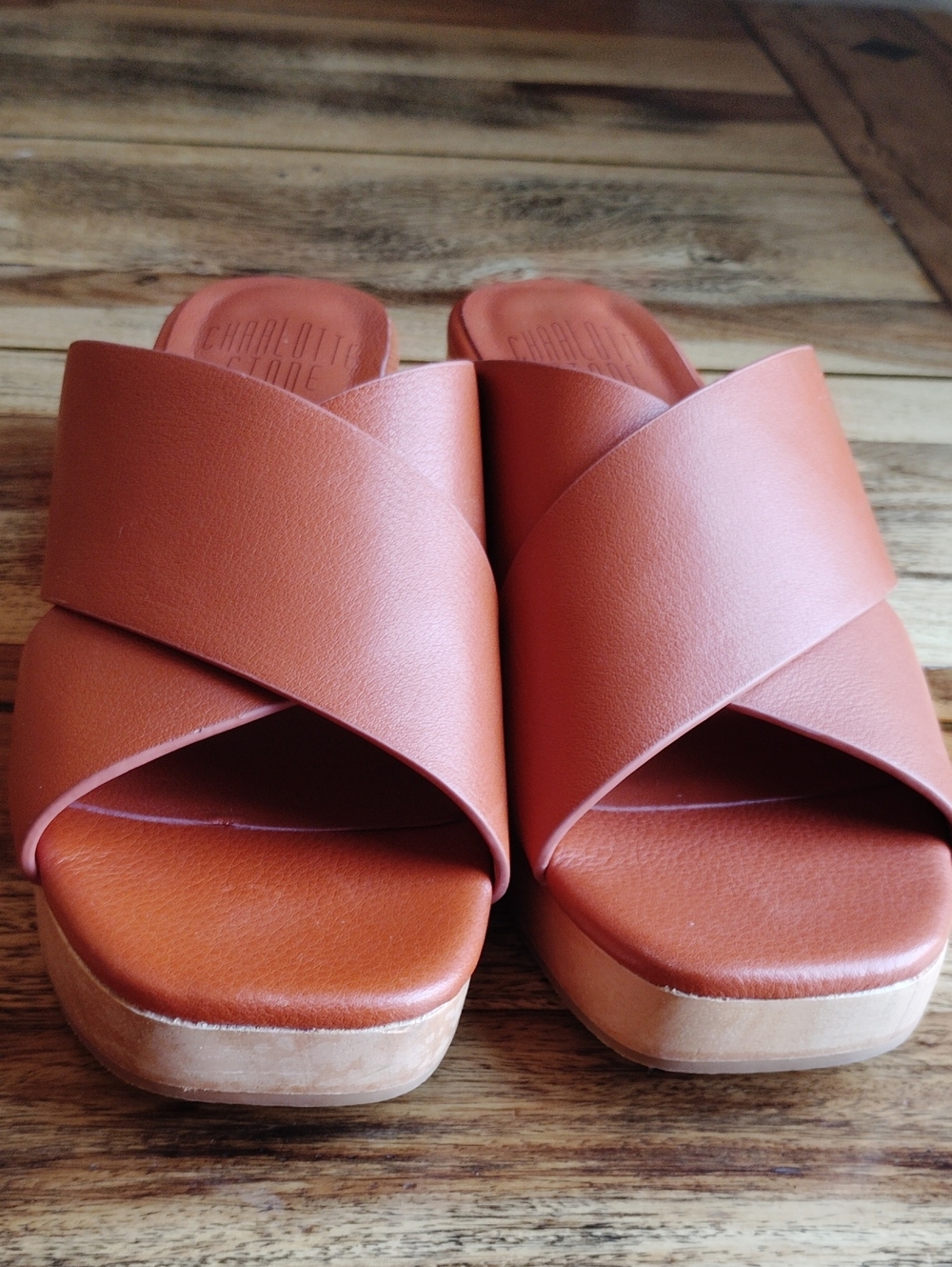 Charlotte Stone Burnt Orange Leather Criss Cross Slide Wooden Platform Sz 8 - Picture 2 of 5